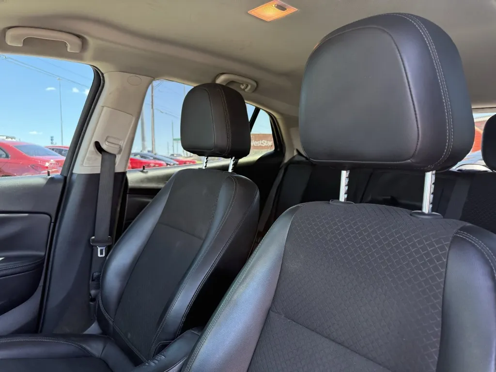 2021 Buick Encore Preferred photo 13