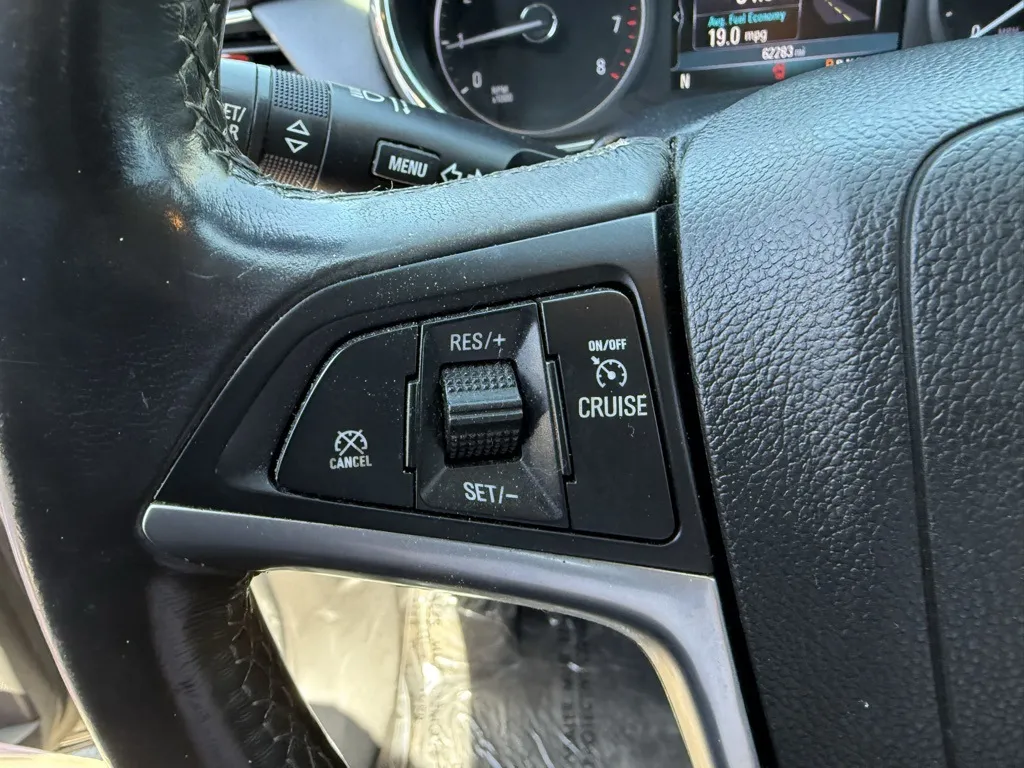 2021 Buick Encore Preferred photo 14