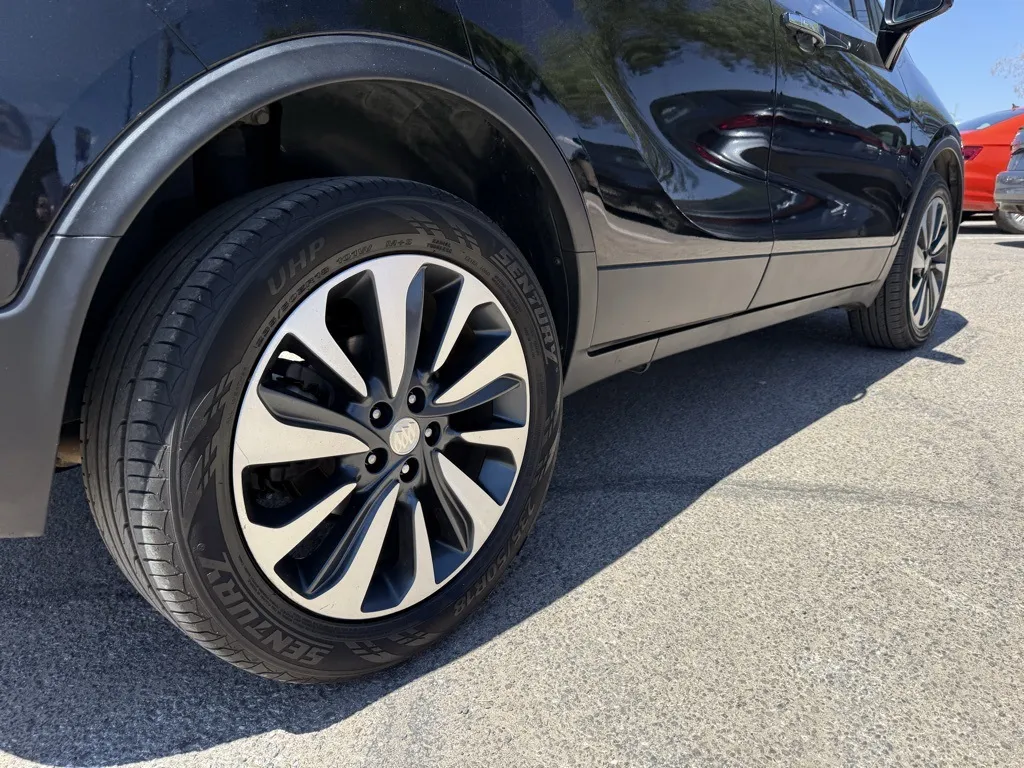 2021 Buick Encore Preferred photo 12