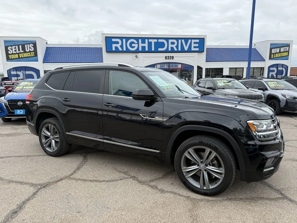 Black 2019 Volkswagen Atlas 3.6L V6 SEL R-Line for sale in El Paso, TX