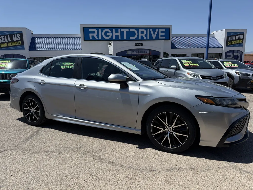 Silver 2021 Toyota Camry SE for sale in El Paso, TX