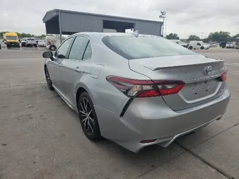 More photos of 2021 Toyota Camry SE at RightDrive - El Paso, TX