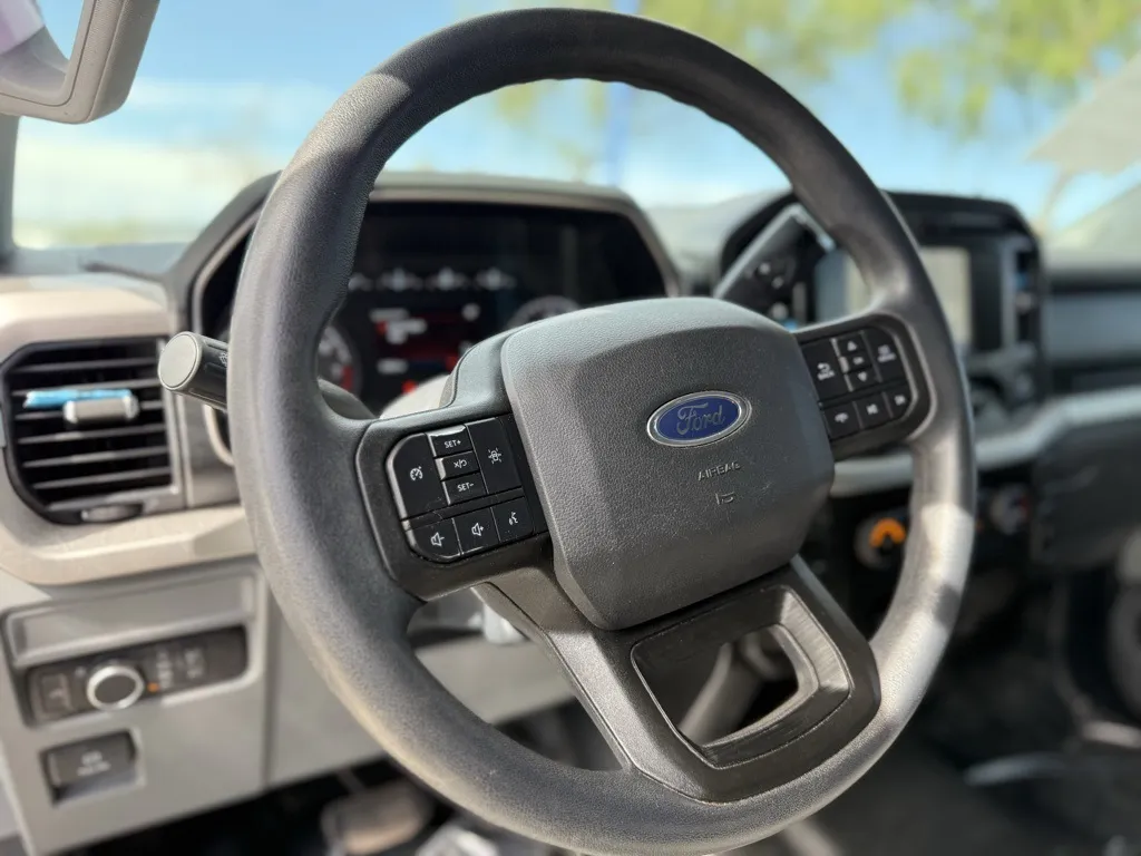 2021 Ford F-150 XL photo 5