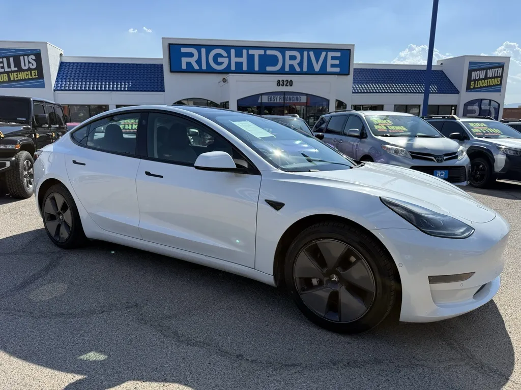 2021 Tesla Model 3 Standard Range Plus