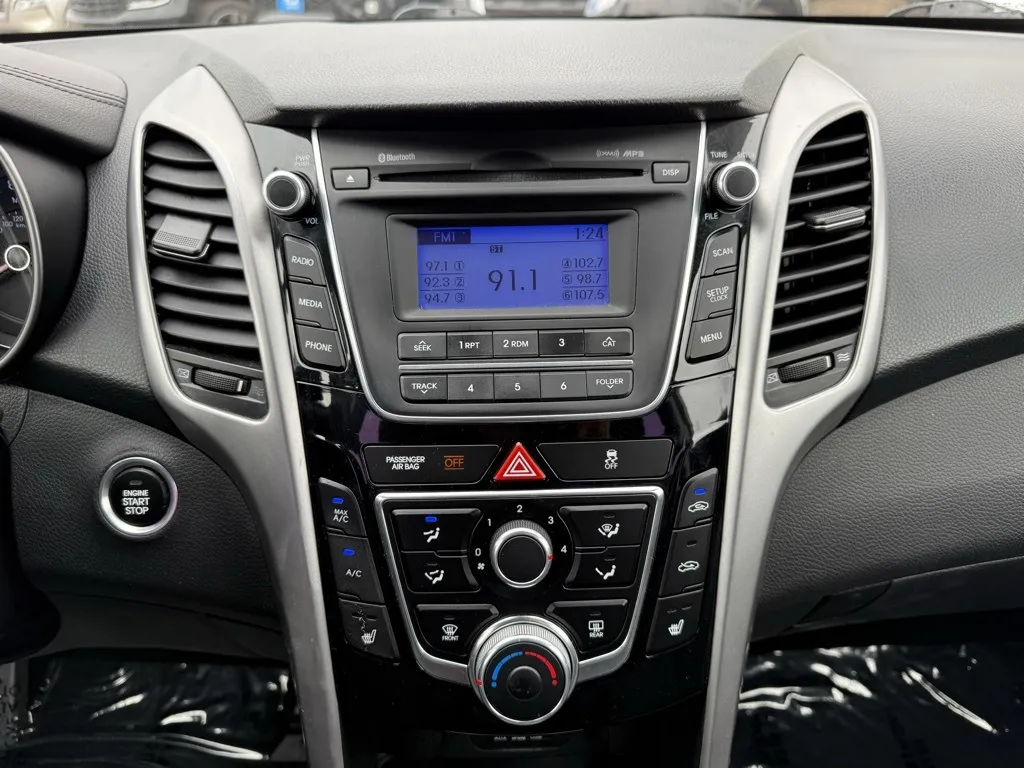 2014 Hyundai Elantra Style Tech photo 24