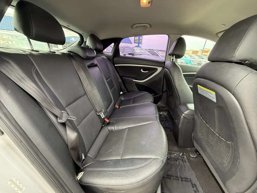 2014 Hyundai Elantra Style Tech photo 8