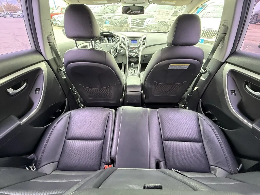 2014 Hyundai Elantra Style Tech photo 18