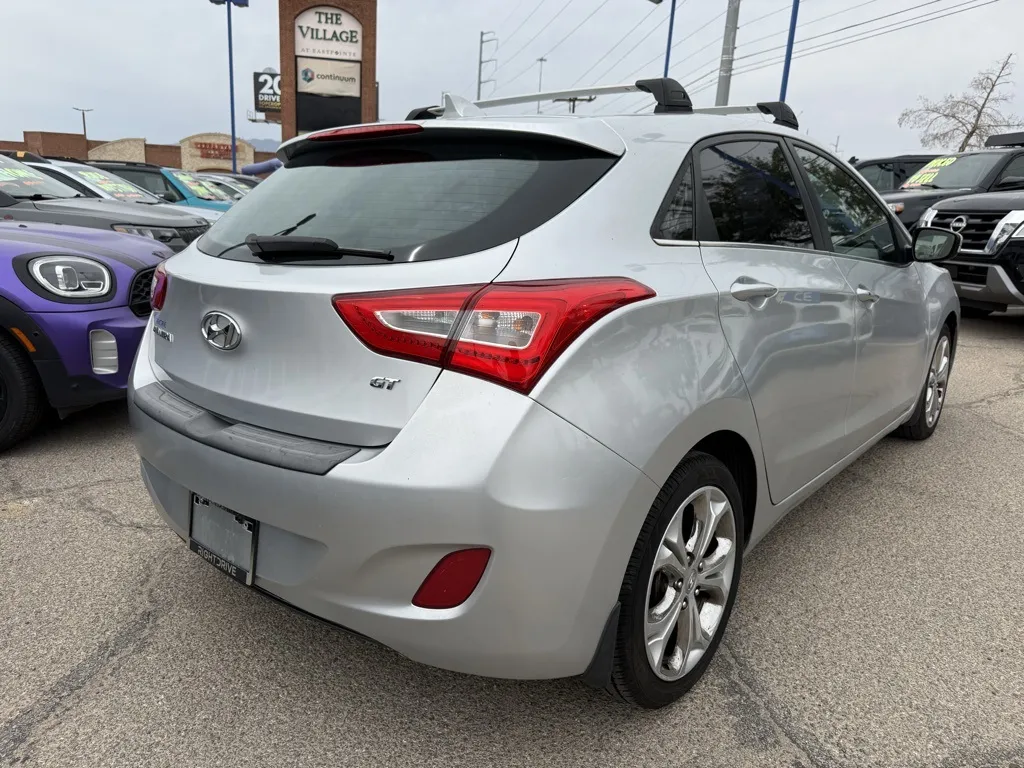 2014 Hyundai Elantra Style Tech photo 3