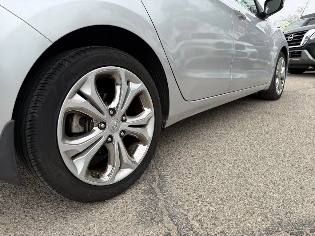 2014 Hyundai Elantra Style Tech photo 21