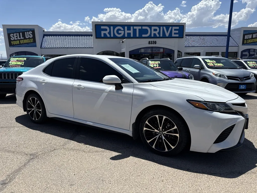 2020 Toyota Camry SE for sale in El Paso, TX
