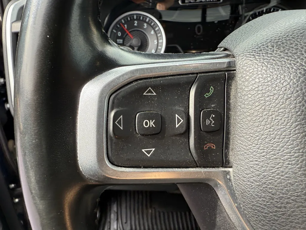 2021 Ram 1500 Laramie photo 5