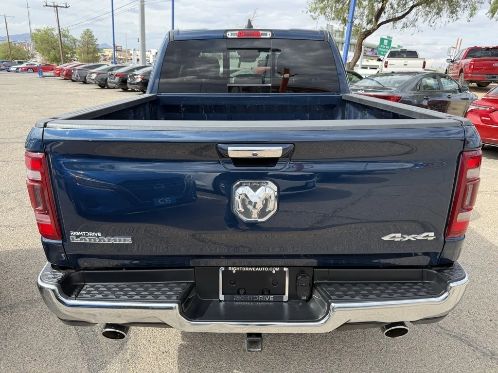 2021 Ram 1500 Laramie photo 18