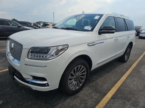 Photos of 2020 Lincoln Navigator Standard for sale in El Paso, TX at RightDrive - El Paso