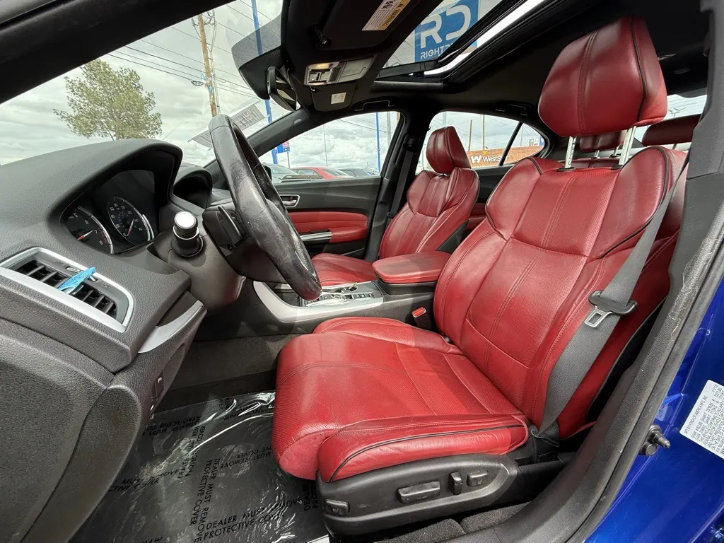 2019 Acura TLX 3.5L Technology A-Spec photo 13