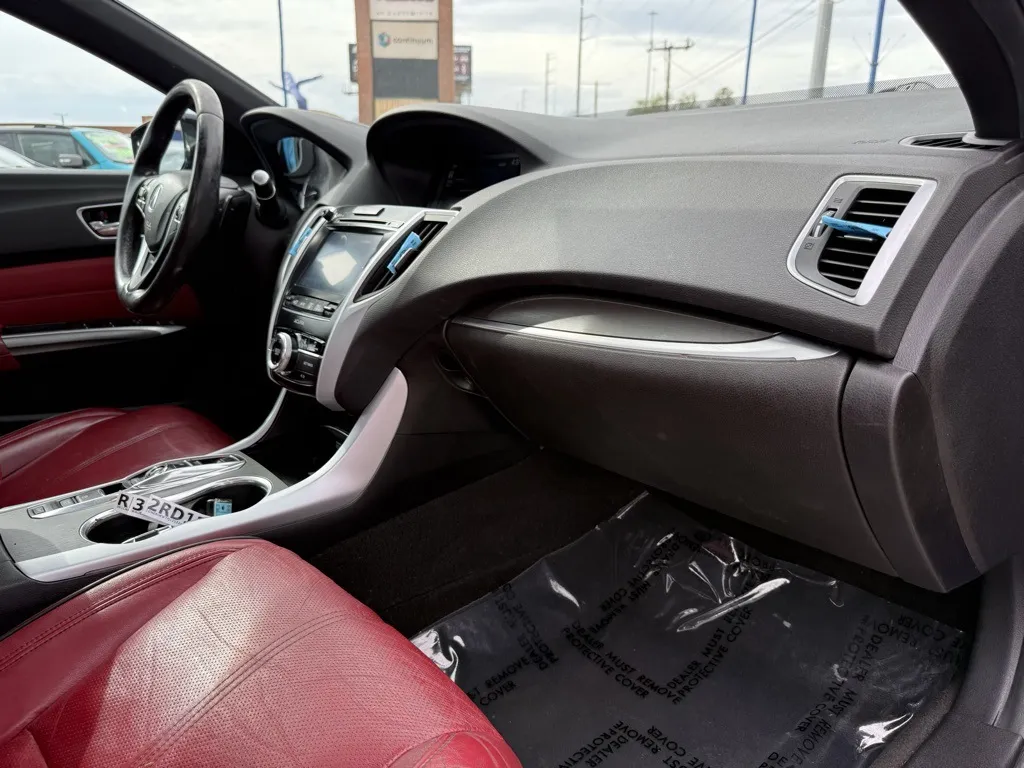 2019 Acura TLX 3.5L Technology A-Spec photo 9
