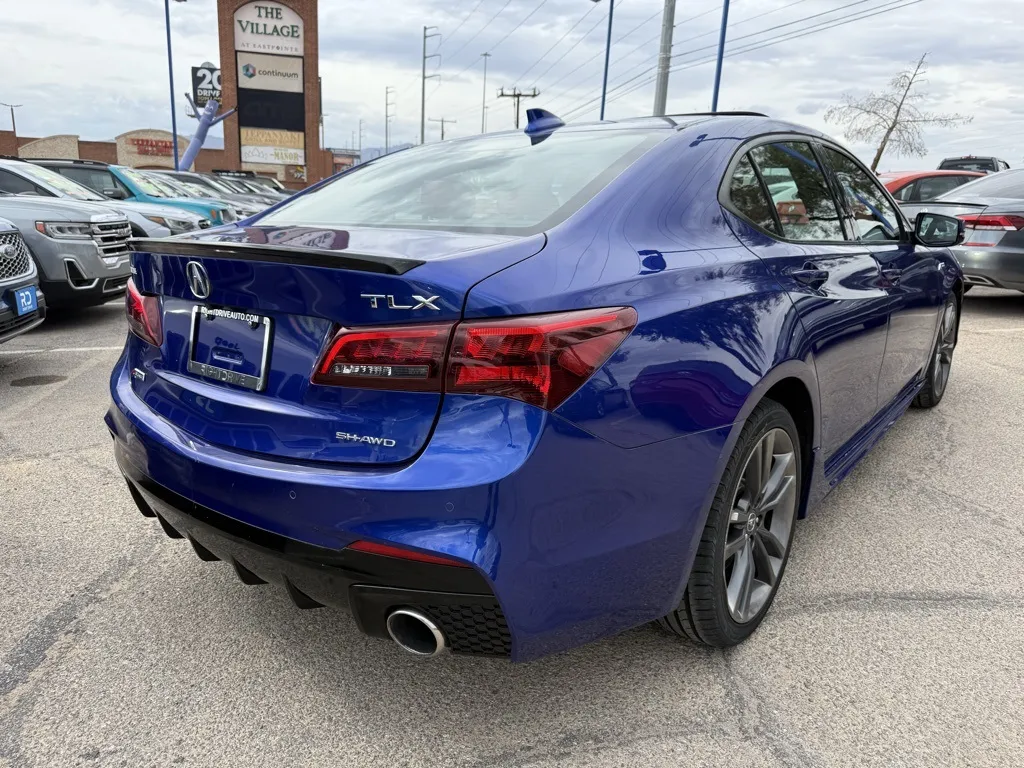 2019 Acura TLX 3.5L Technology A-Spec photo 3