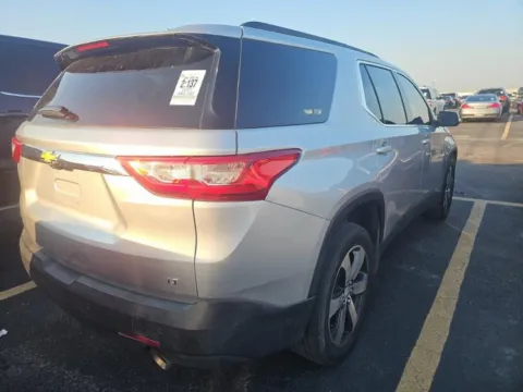More photos of 2021 Chevrolet Traverse LT Leather at RightDrive - El Paso, TX