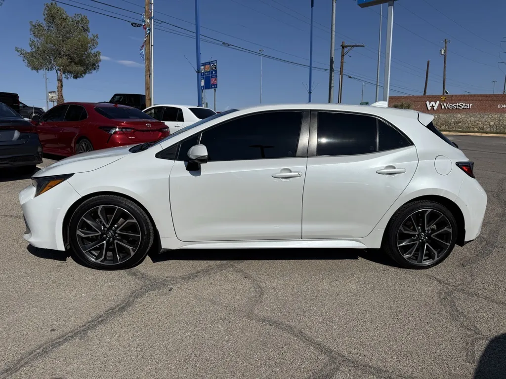 2022 Toyota Corolla XSE photo 2