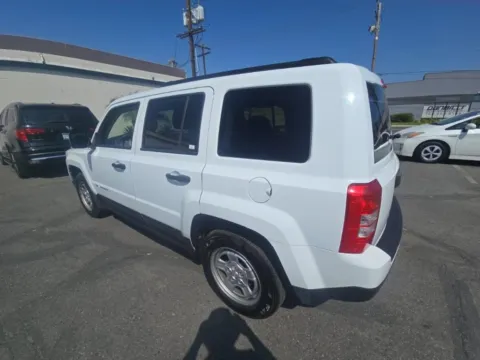 More photos of 2015 Jeep Patriot Sport at RightDrive - El Paso, TX
