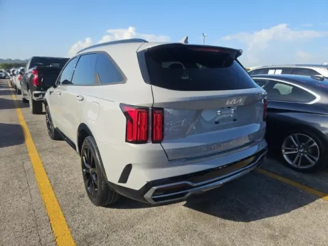 More photos of 2022 Kia Sorento SX at RightDrive - El Paso, TX