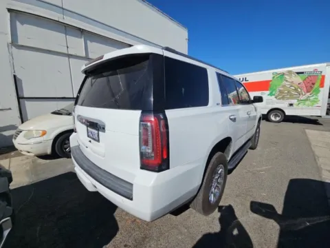 More photos of 2019 GMC Yukon SLT at RightDrive - El Paso, TX