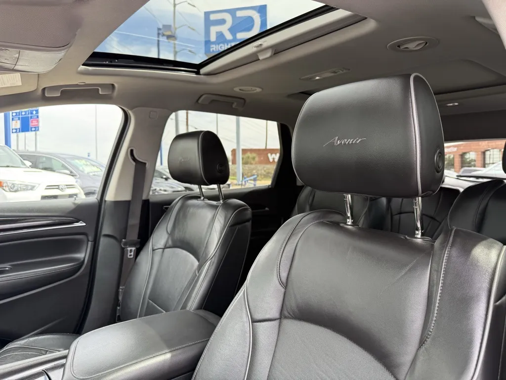 2021 Buick Enclave Avenir photo 23