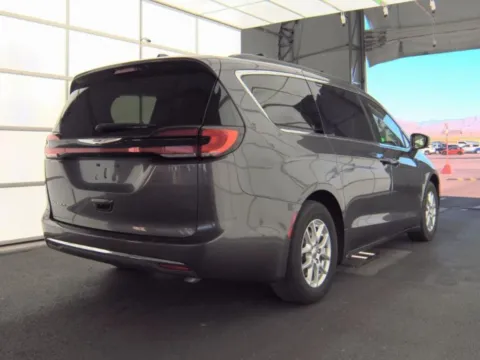 More photos of 2022 Chrysler Pacifica Touring L at RightDrive - El Paso, TX