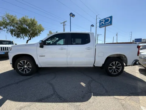 More photos of 2020 Chevrolet Silverado 1500 LT at RightDrive - El Paso, TX