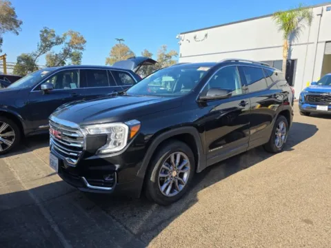 Photos of 2023 GMC Terrain SLT for sale in El Paso, TX at RightDrive - El Paso