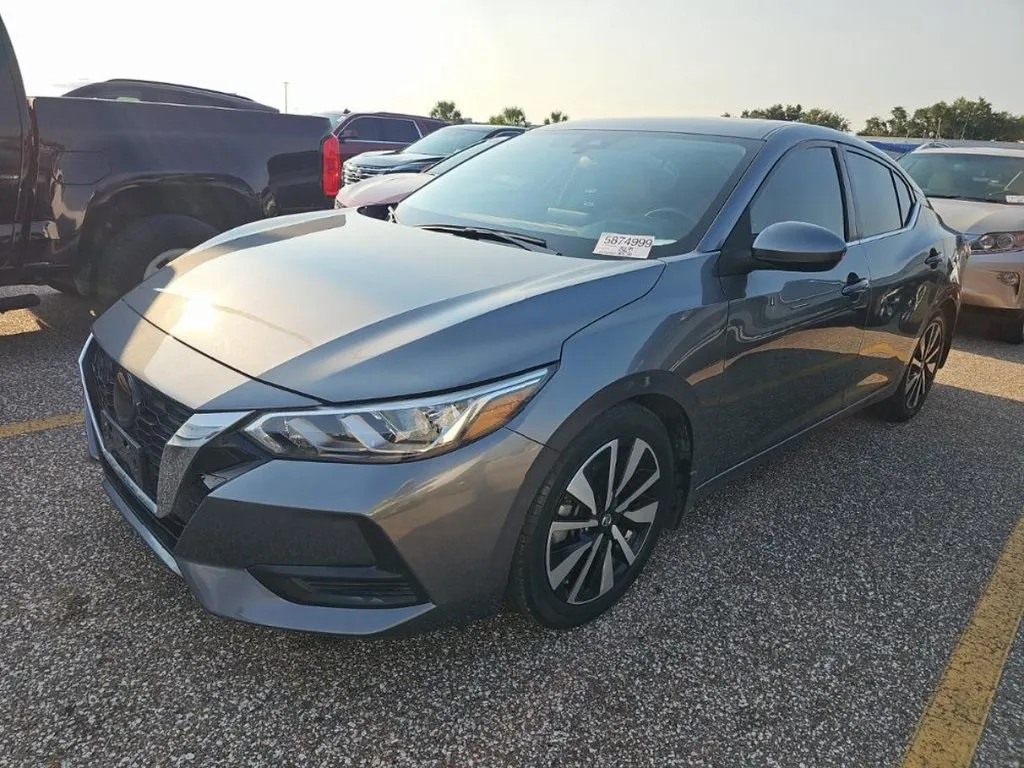 2021 Nissan Sentra SV photo 2