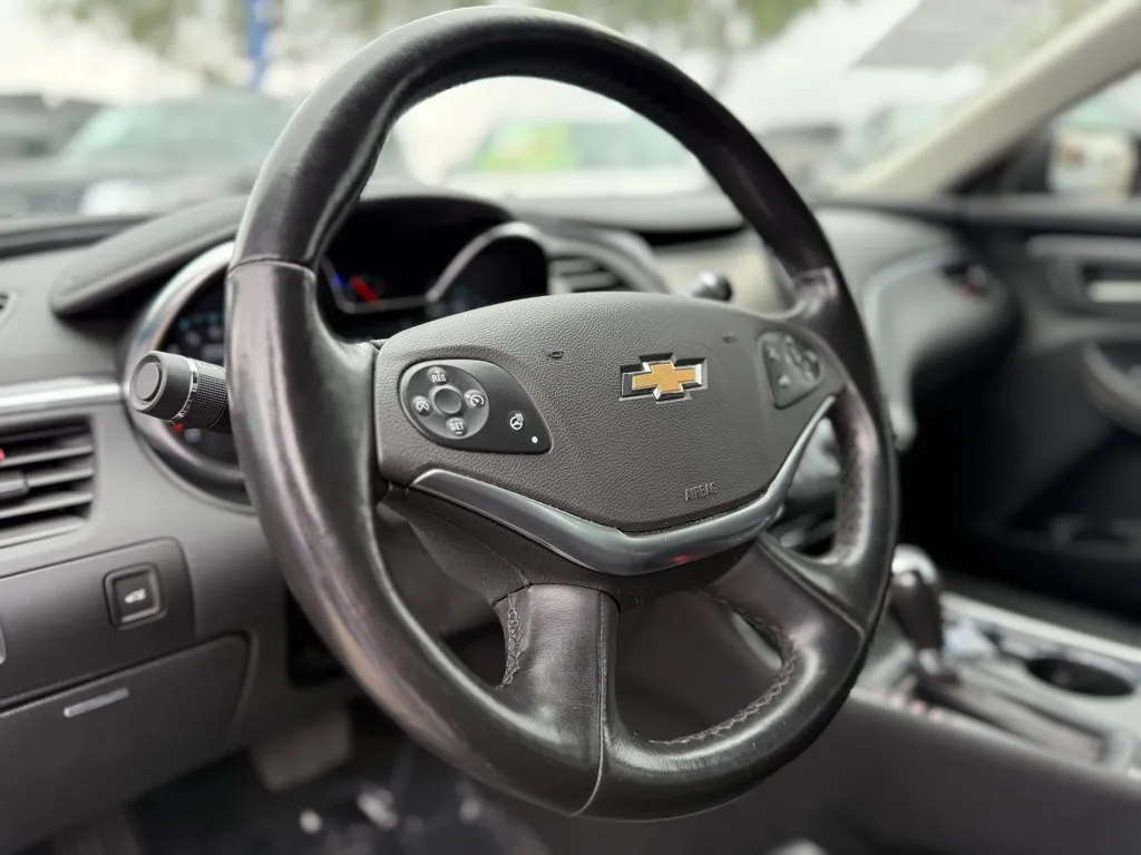 2020 Chevrolet Impala 1LT photo 3