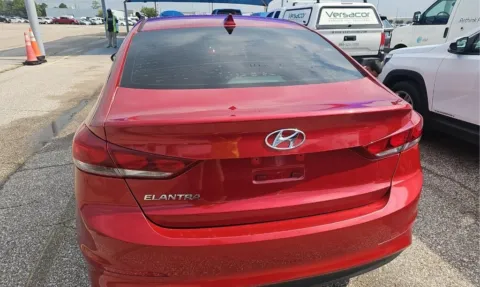 More photos of 2018 Hyundai Elantra SEL at RightDrive - El Paso, TX