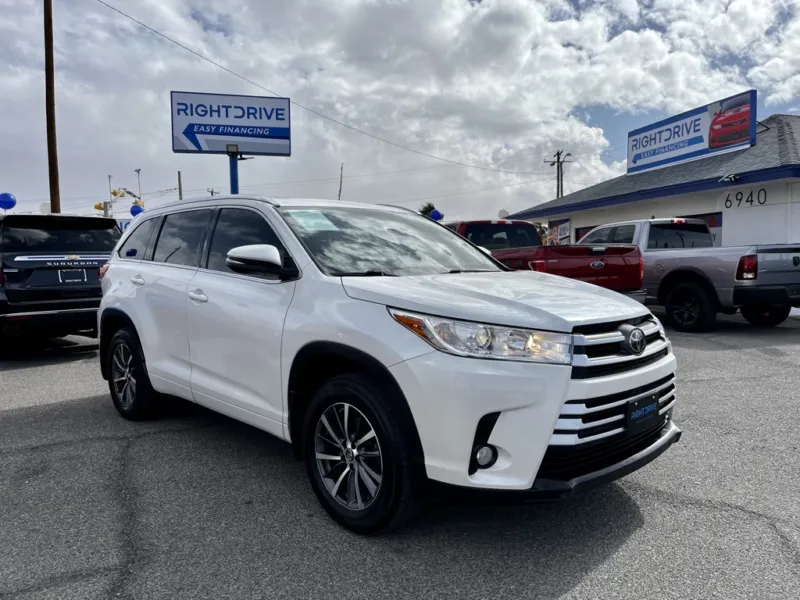 2018 Toyota Highlander SE for sale in El Paso, TX
