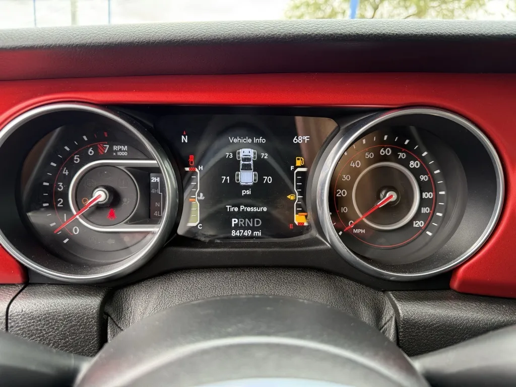 2020 Jeep Gladiator Rubicon photo 6
