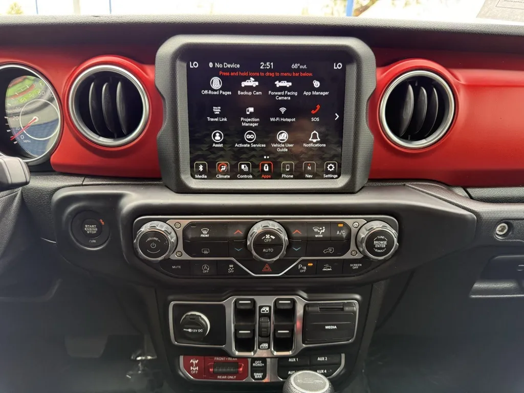 2020 Jeep Gladiator Rubicon photo 15