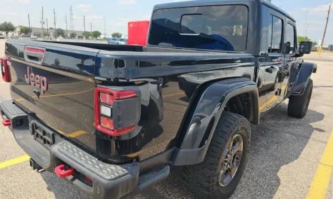 More photos of 2020 Jeep Gladiator Rubicon at RightDrive - El Paso, TX
