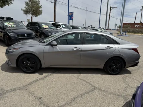 More photos of 2023 Hyundai Elantra SEL at RightDrive - El Paso, TX