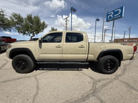 More photos of 2019 Toyota Tacoma TRD Off-Road at RightDrive - El Paso, TX
