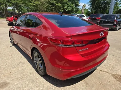 More photos of 2018 Hyundai Elantra SEL at RightDrive - El Paso, TX