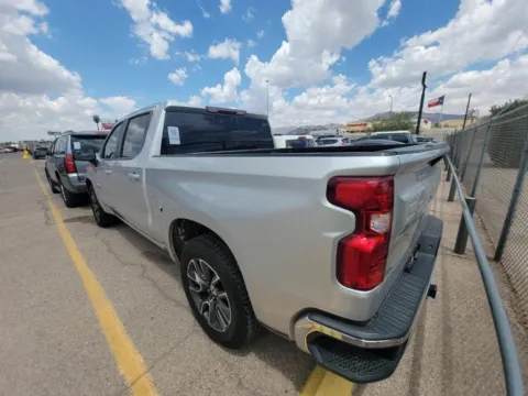 More photos of 2019 Chevrolet Silverado 1500 LT at RightDrive - El Paso, TX