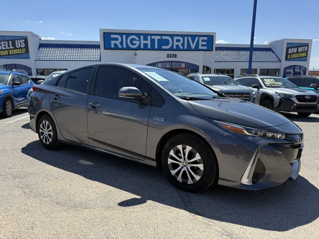 Gray 2021 Toyota Prius Prime XLE for sale in El Paso, TX