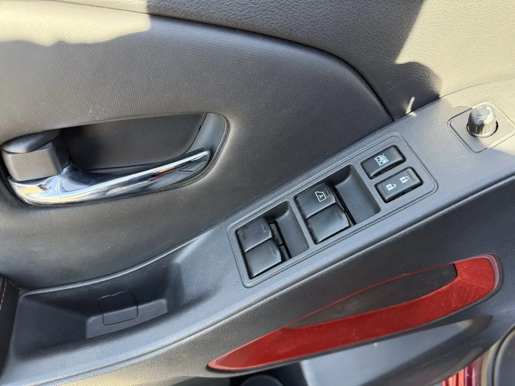 2022 Nissan Frontier Crew Cab photo 4