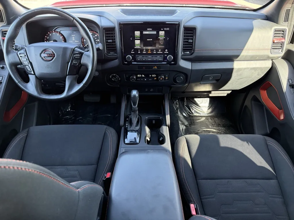 2022 Nissan Frontier Crew Cab photo 16