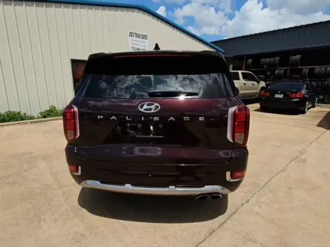 More photos of 2022 Hyundai Palisade Calligraphy at RightDrive - El Paso, TX
