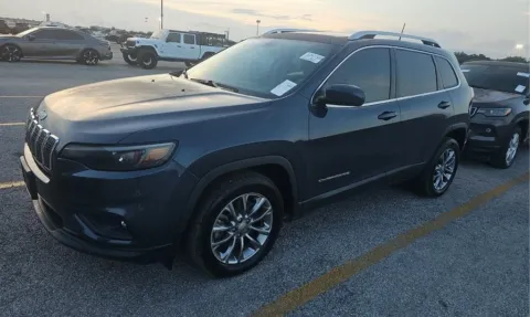 Photos of 2020 Jeep Cherokee Latitude Plus for sale in El Paso, TX at RightDrive - El Paso