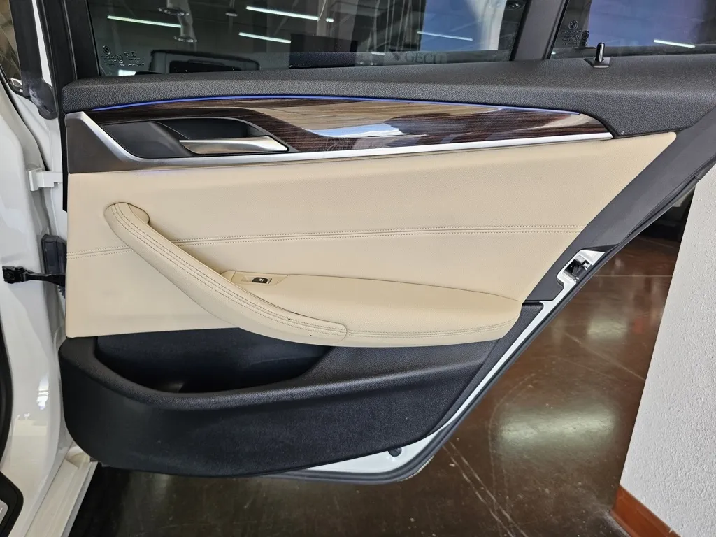 2018 Bmw 530i Sedan photo 16