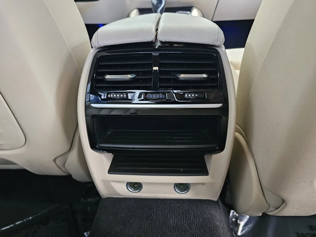 2018 Bmw 530i Sedan photo 25