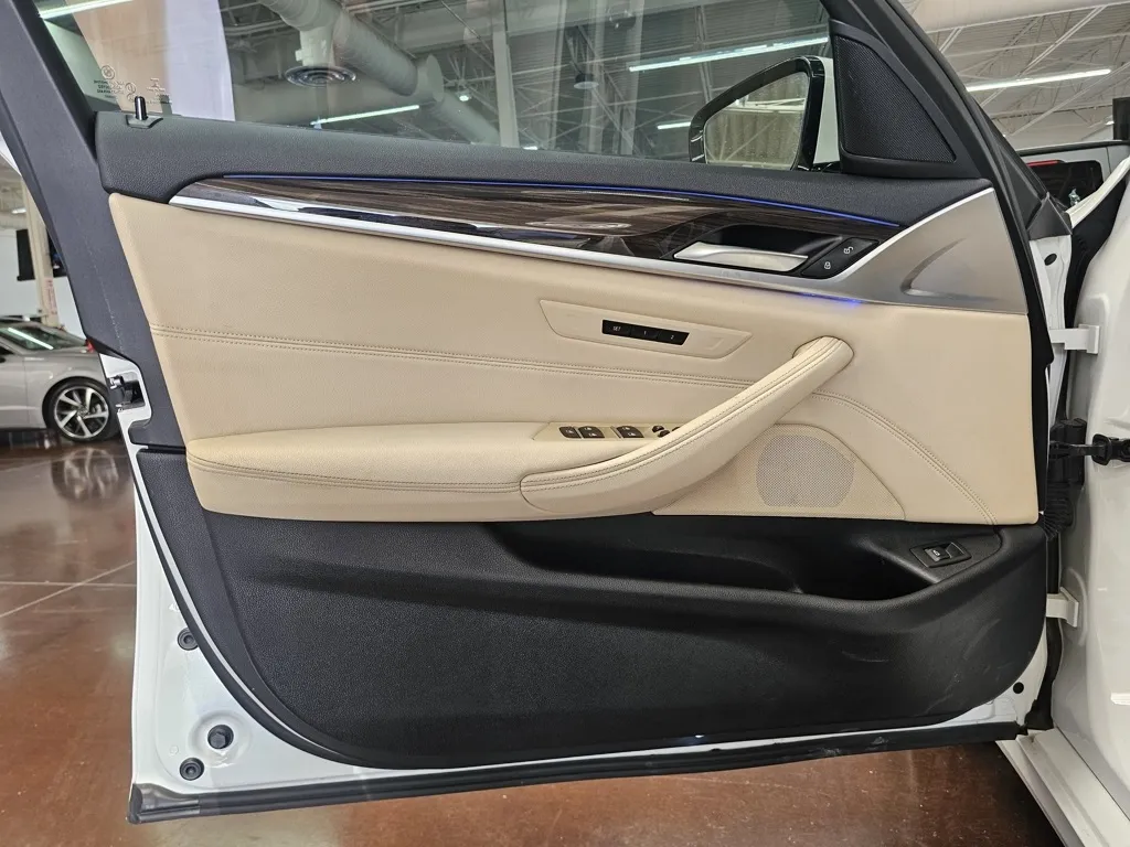 2018 Bmw 530i Sedan photo 21