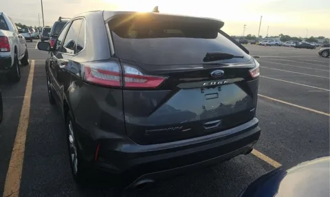 More photos of 2022 Ford Edge Titanium at RightDrive - El Paso, TX