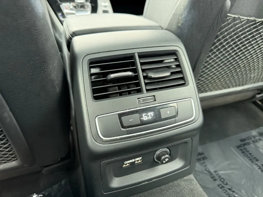 2023 Audi A4 S line Quattro Premium Plus photo 18